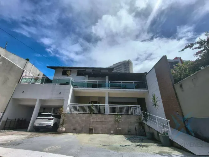 Casa com 4 dormitórios para alugar, 860 m² por R$ 8.500,00/mês - Cocó - Fortaleza/CE