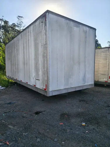 Baú para caminhão toco Volks Ford Mercedes