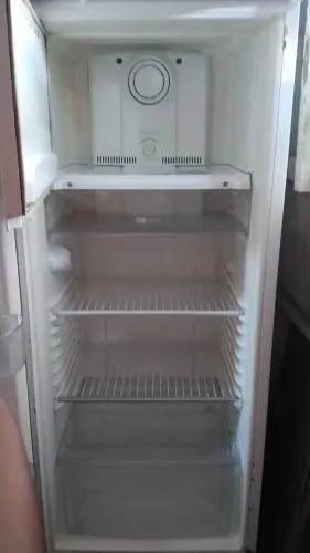 Geladeira frost free