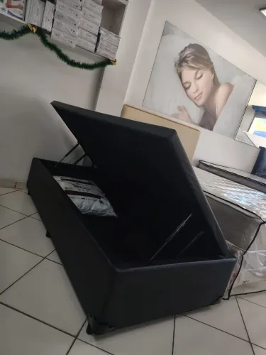 Box de solteiro baú