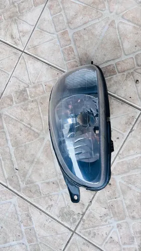 Farol Corsa 2001 NOVO 