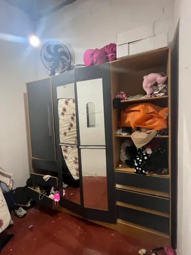 Guarda-roupa casal