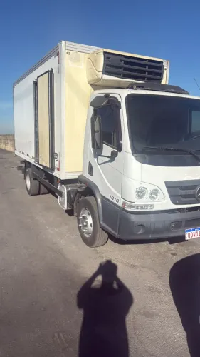 Mercedes acelo 10/16 2018 câmera fria com serviço