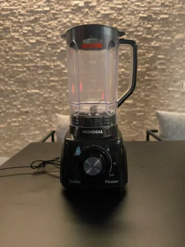 Liquidificador Mondial Power turbo semi-novo