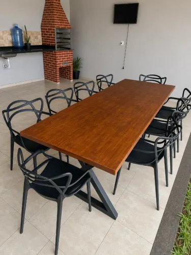  Mesa estilo industrial com Tampo madeira maciça Angelim Pedra + Base em Metalon 50×50