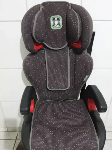 Vendo cadeira de elevação Usada com bom estado