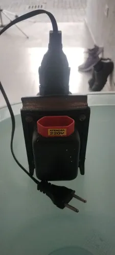 Transformador de energia 127/220