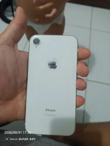 Iphone Xr 120gbt de memória em ótimo Estado, bateria 71% Face ID ? biometria ?