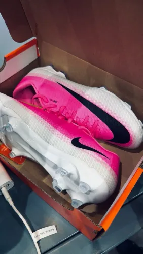 CHUTEIRA NIKE mercurial pro low vapor 17