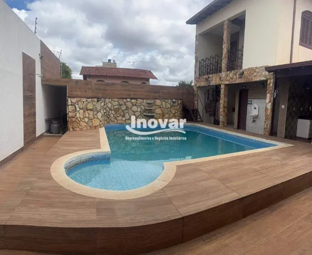 Casa com 4 quartos com suíte com Hidro Massagem,Piscina, Sauna e Espaço Gourmet Santa Bra