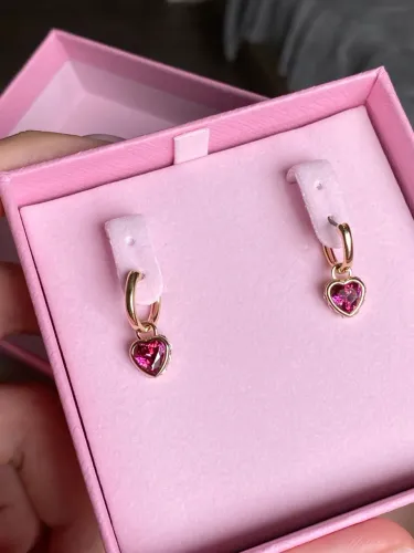 Brincos de coração Stilla, vermelhos. Swarovski