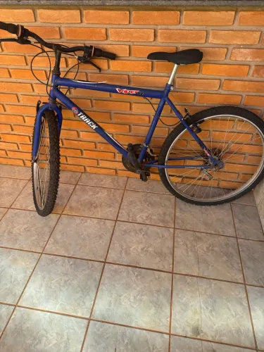 Vende-se Bicicleta Viper 18 marchas