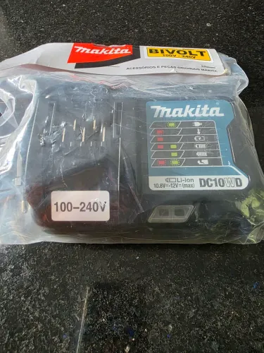 Carregador Makita 12V