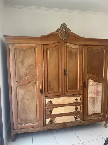 Guarda-roupa Provençal Casal Antigo Em Madeira Maciça