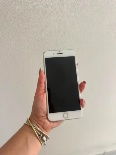 iPhone 8 Plus 64GB Prata com Caixa - Tudo Funcionando