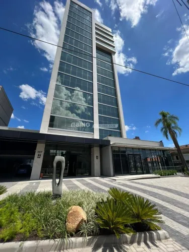 Duas Salas comerciais para alugar, no bairro Higienópolis, com 146m², 04 banheiros e 02 va