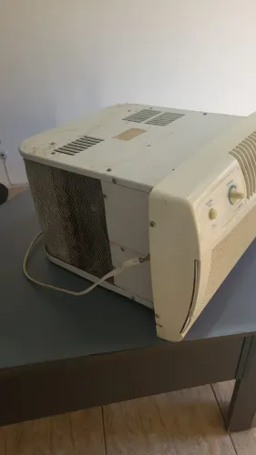 Ar condicionado 7.500 btu Consul de gaveta