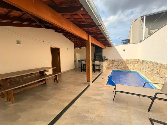 Excelente Casa no Bairro Santa Isabel, Anápolis-GO!