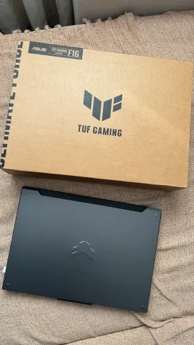 Notebook ASUS TUF Gamer F16 RTX 4050 Intel Core 5 210H 16GB RAM 512GB SSD