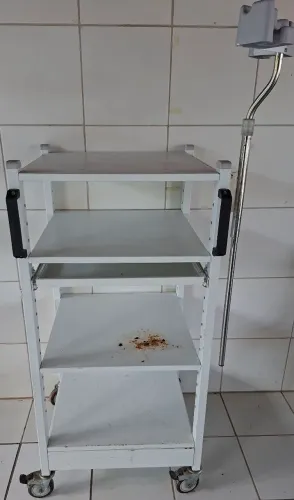 Estante Móvel Endoscopia