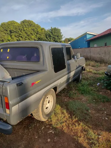 F 1000 cabine dupla