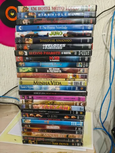 70 DVDs Originais 