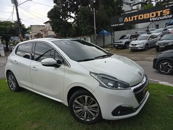 Peugeot 208 Griffe 1.6 Flex 16V 5P Aut. 2017