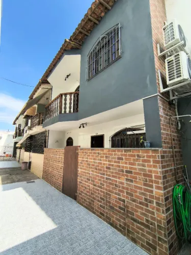 CASA 02 QTS EM CONDOMÍNIO FECHADO NO PARQUE LAFAIETE