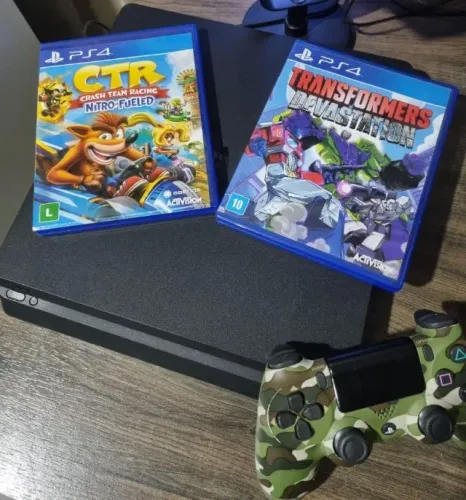 PS4 SLIM