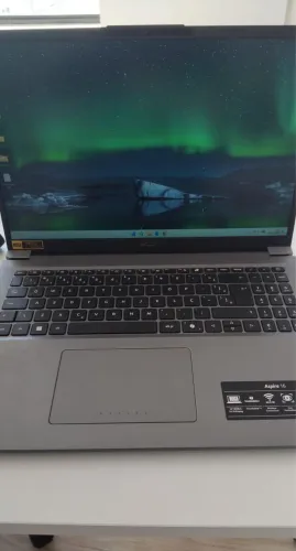 Vendo notebook novo