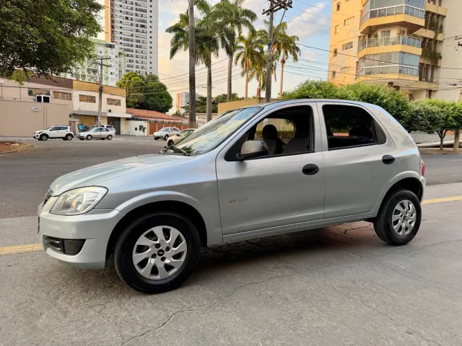 Chevrolet Celta Spirit/ LT 1.0 MPFI 8V Flexp. 5P 2011