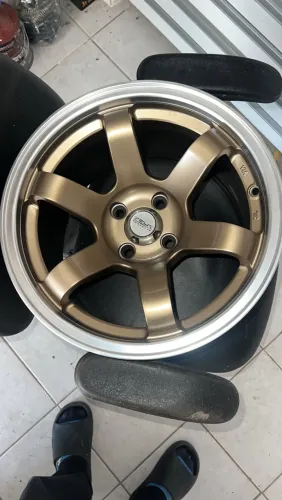 Aro 15 tala 9 furação 4x100