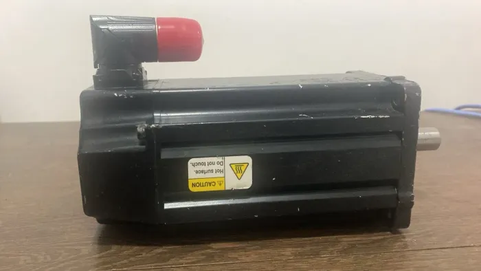 Servo motor Allen Bradley VPL- PK14AA