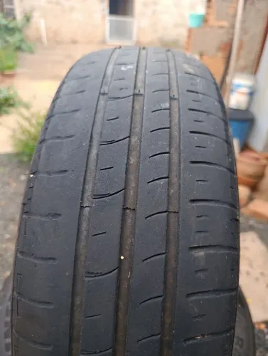 Pneus 185/65/R15