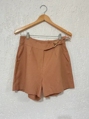 Short em linho ~ queima de estoque! 