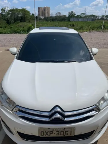 Citroen C4 Lounge Exclusive 1.6 Turbo 4P Aut. 2014