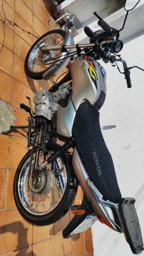 Vendo cg Titan 125 KS 2001