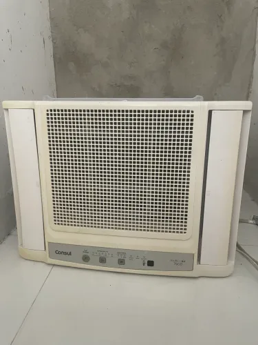 Ar condicionado de janela