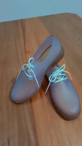 Tênis melissa