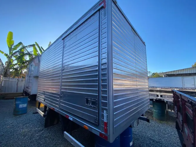 Baú Carga Seca Argi 4.20 Metros Caminhão ¾ 2024