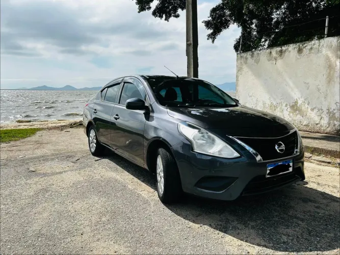 Nissan Versa S 1.0 12V Flexstart 4P Mec. 2017