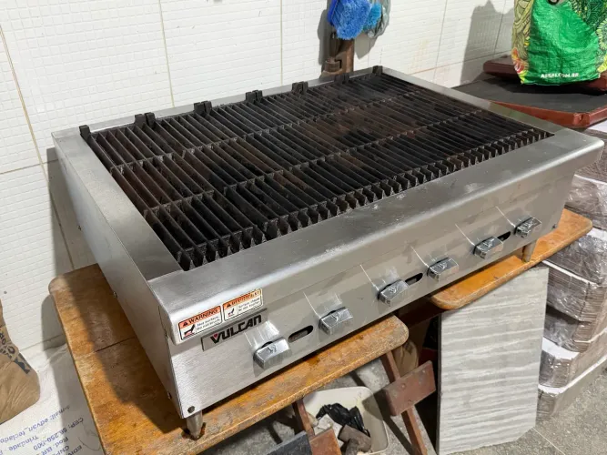 Charbroiler vulcan VCRB36 6 queimadores