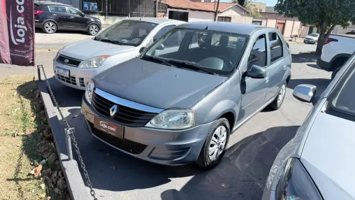 Renault Logan Authentique Hi-flex 1.0 16V 4P 2011