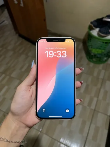 iPhone 12, Branco