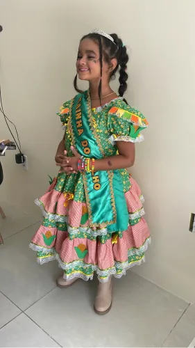 Vestido rainha do milho , veste 9 a 12 anos
