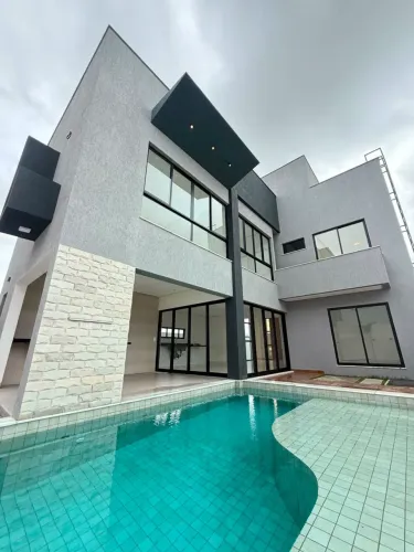 Casa dúplex à venda no condomínio terras alpha