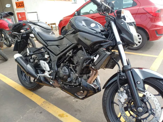 MT- 03 Impecável