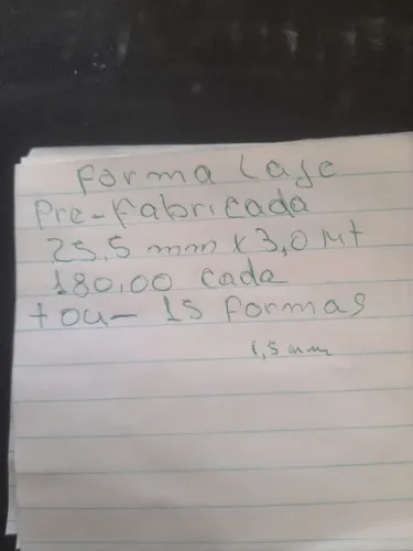 Betoneira Galpão resto de obra