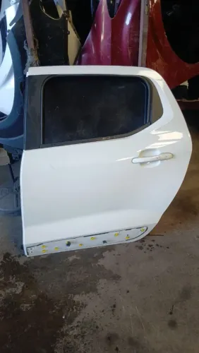 Porta Traseira Esquerda Fiat Nova Strada Com Friso 2020 A 2025 Original