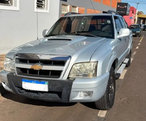 Chevrolet S10 P-up Tornado 2.8 TDI 4x2/4x4 CD Dies 2011